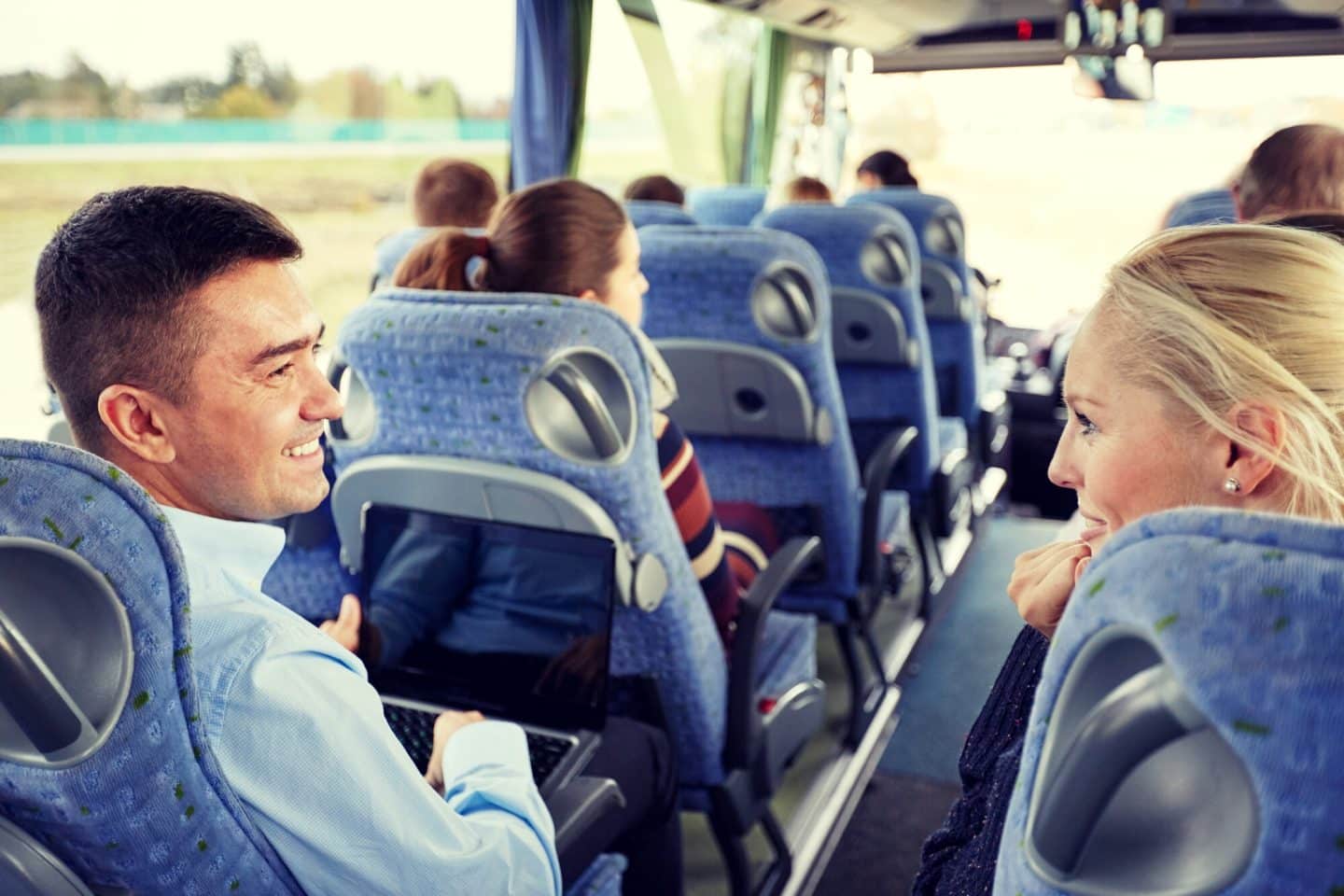 5 Benefits of Hiring a Bus for Your Church Group